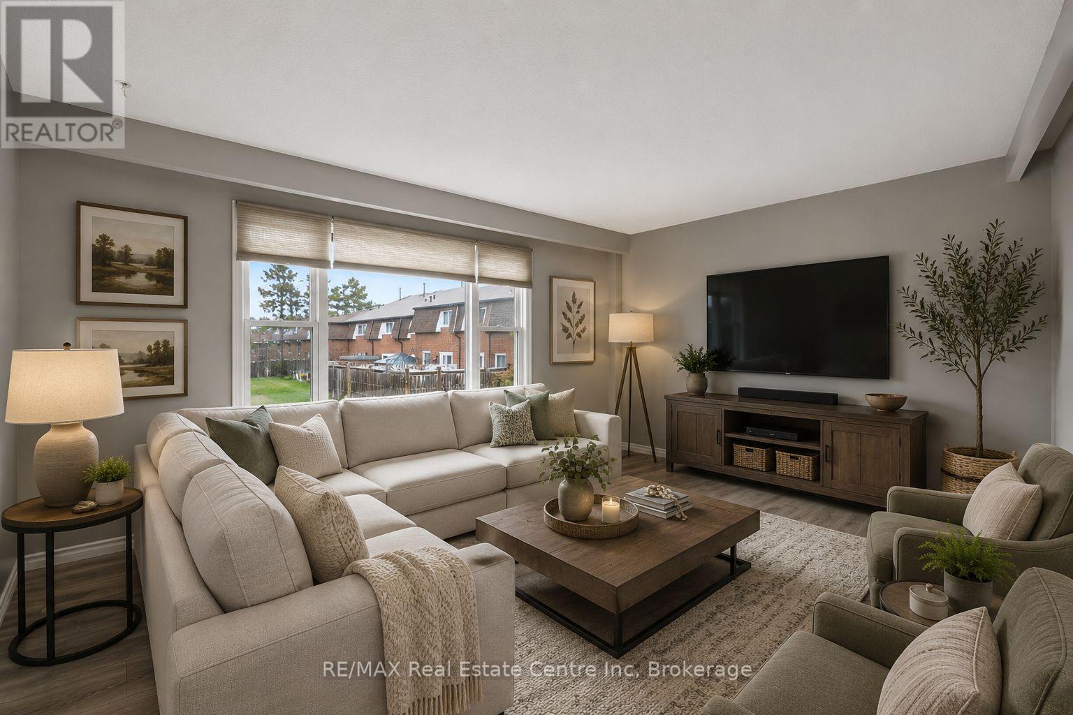 #49 371 BRONTE STREET S - 16