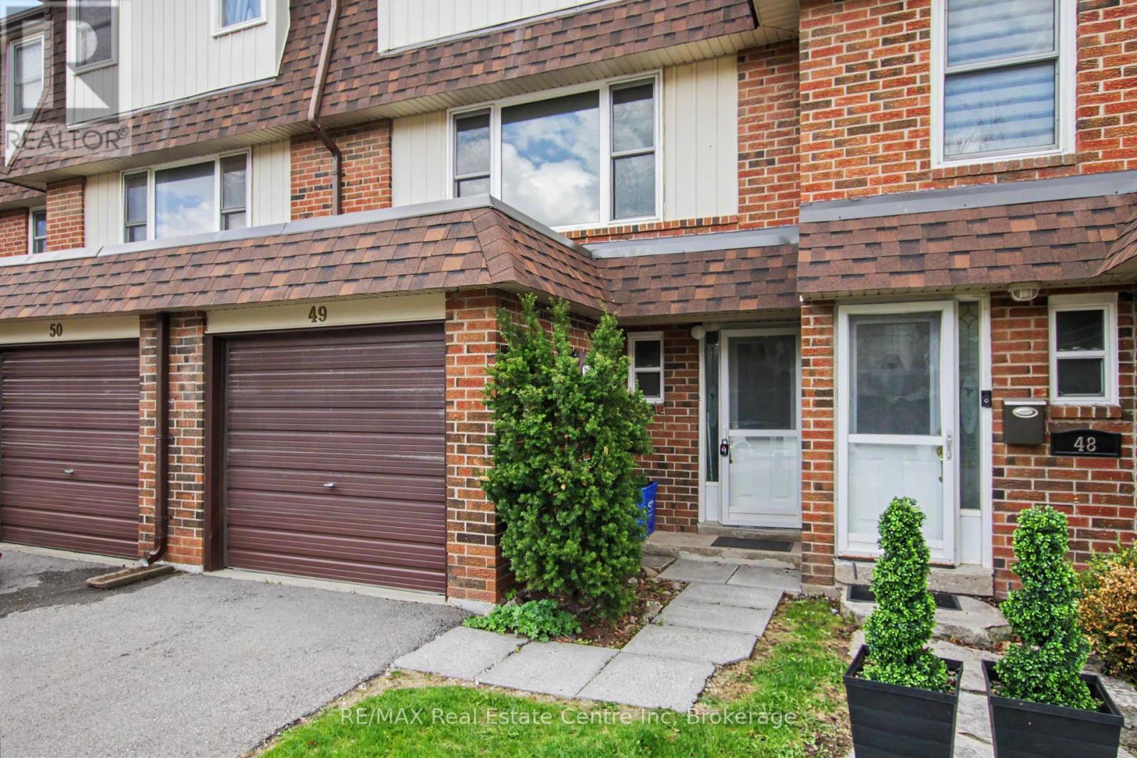 #49 371 BRONTE STREET S - 4