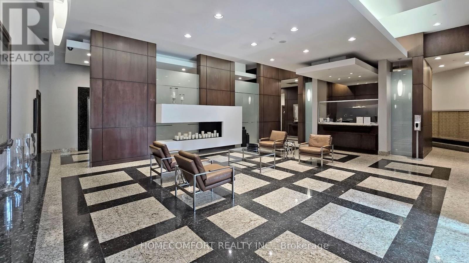 #312 18 PARKVIEW AVENUE - 26