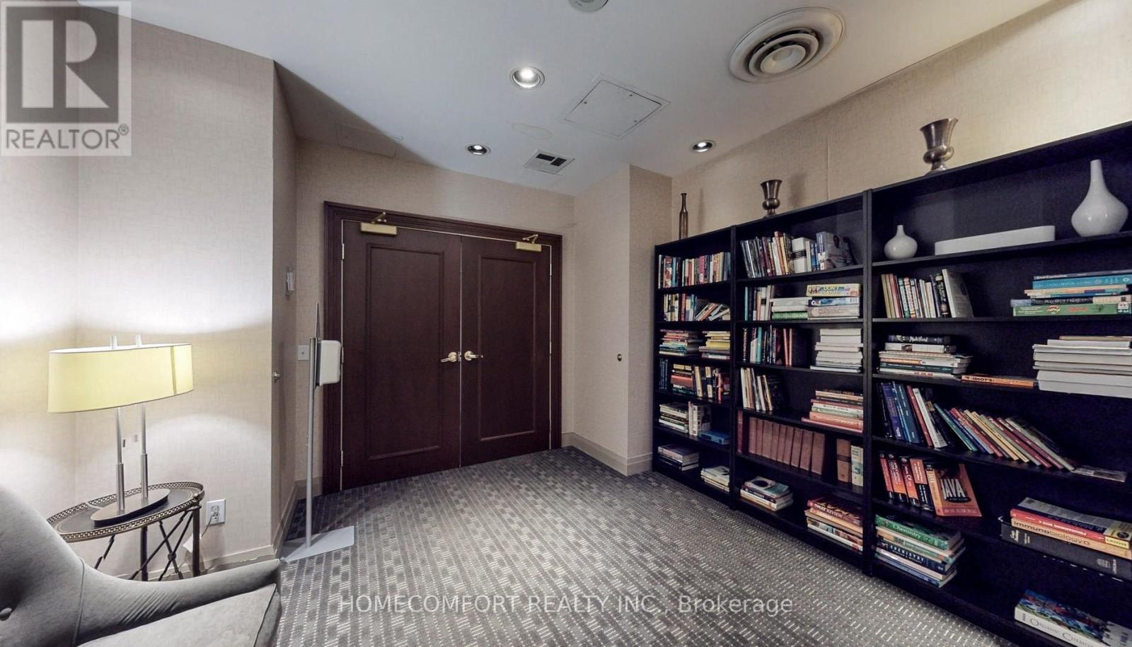 #312 18 PARKVIEW AVENUE - 28