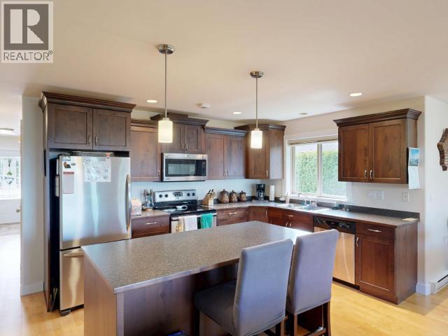 #B 6916 ABBOTSFORD STREET - Image 10