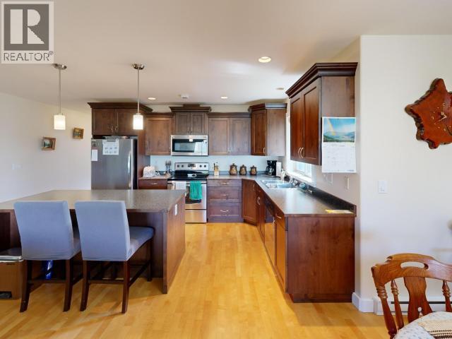 #B 6916 ABBOTSFORD STREET - Image 8