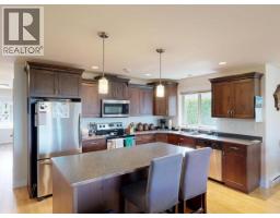 B-6916 Abbotsford Street, Powell River, BC V8A2E8 Photo 10