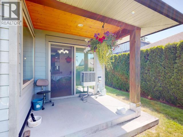 #B 6916 ABBOTSFORD STREET - 4