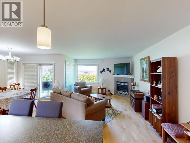 #B 6916 ABBOTSFORD STREET - 11