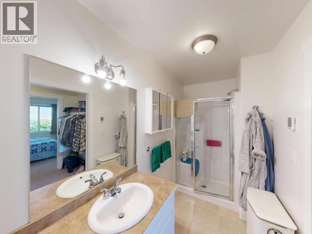 #B 6916 ABBOTSFORD STREET - 23