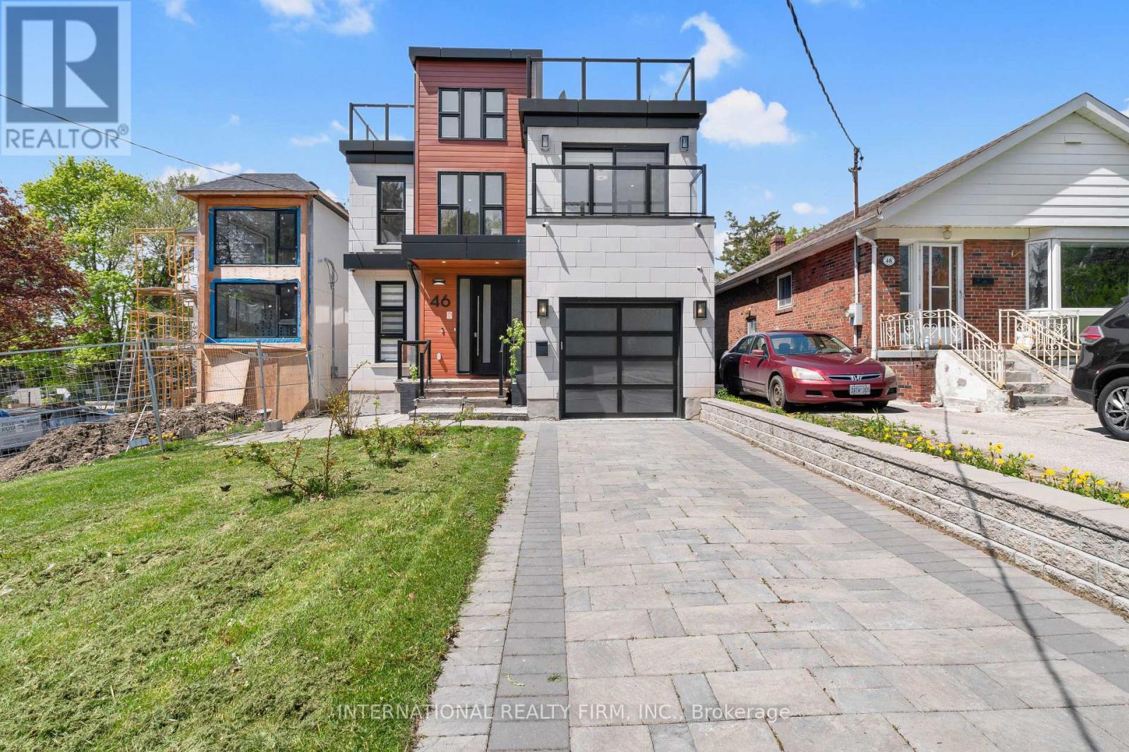 Photo of 46 SUNNYPOINT CRESCENT