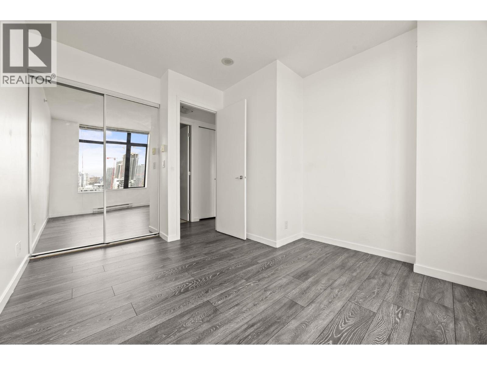 3 Bed, 2 Bath House for Rent in Burnaby – 3004 2355 MADISON AVENUE, Burnaby – MLS# R3142262 - Image 17