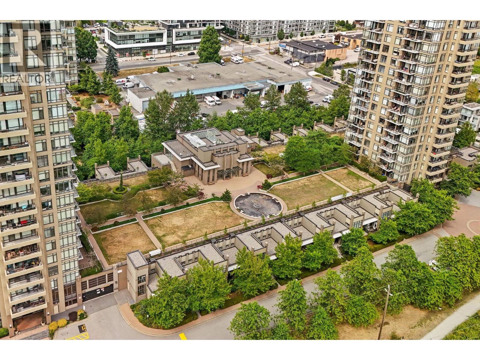 3 Bed, 2 Bath House for Rent in Burnaby – 3004 2355 MADISON AVENUE, Burnaby – MLS# R3142262 - Image 3