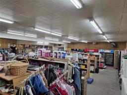201 Main Street, Langruth, MB R0H0N0 Photo 9
