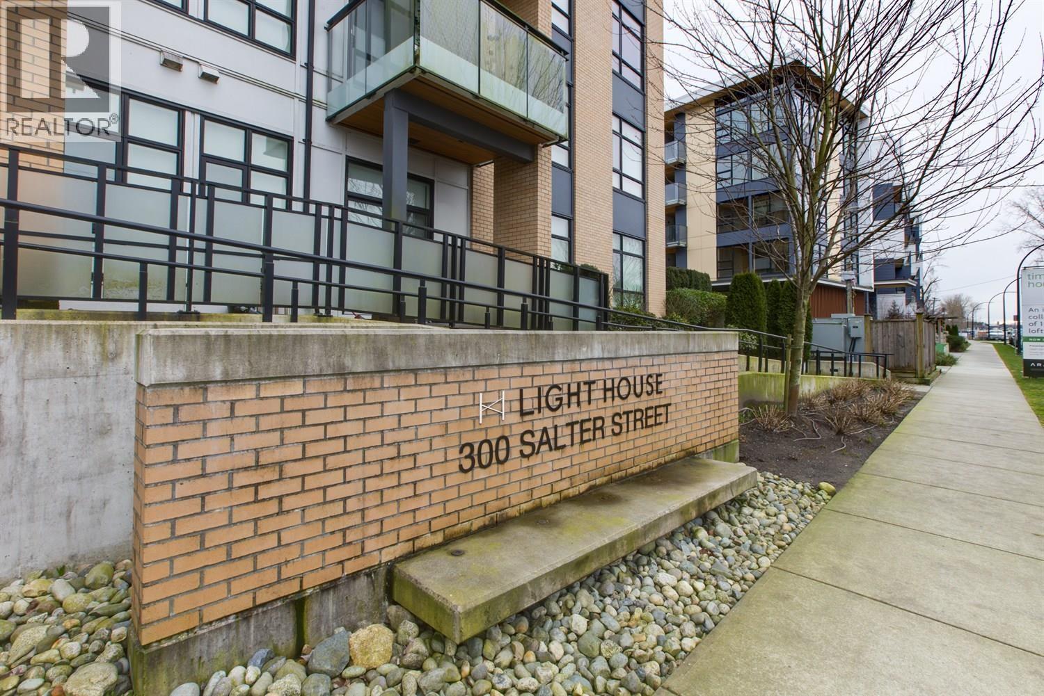 205 300 SALTER STREET, New Westminster