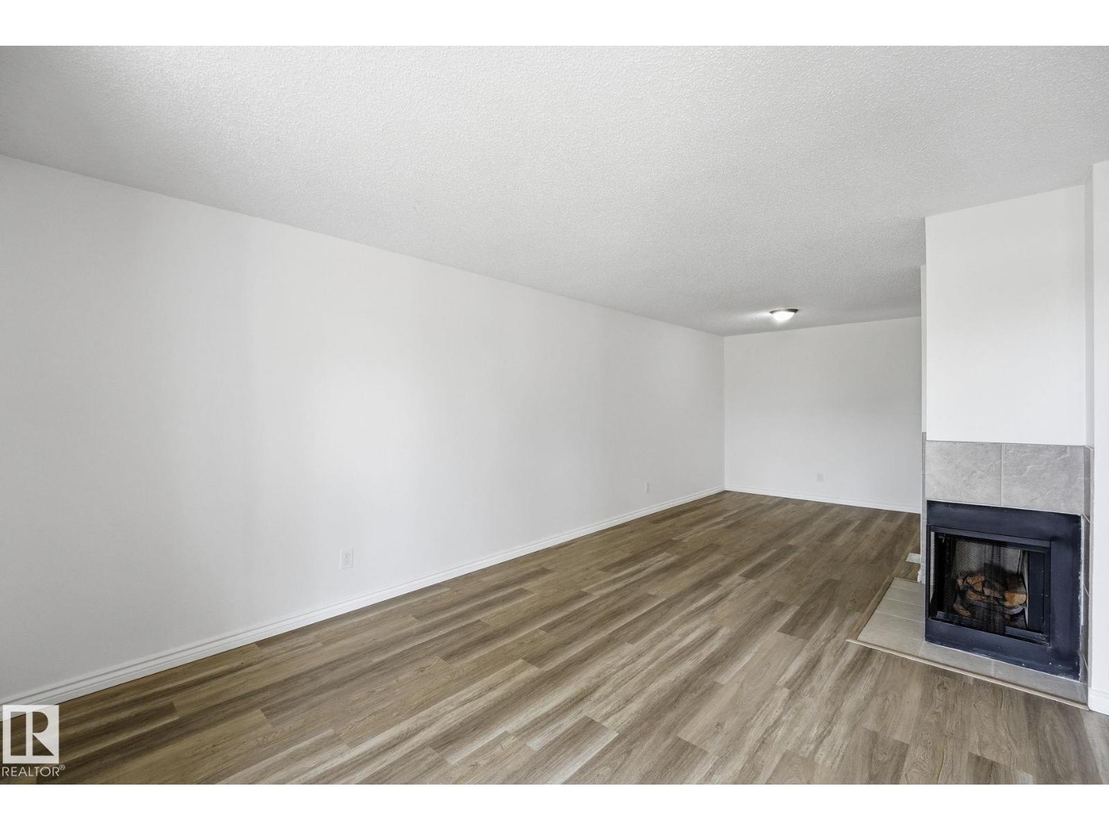 #123 2703 79 ST NW - 14