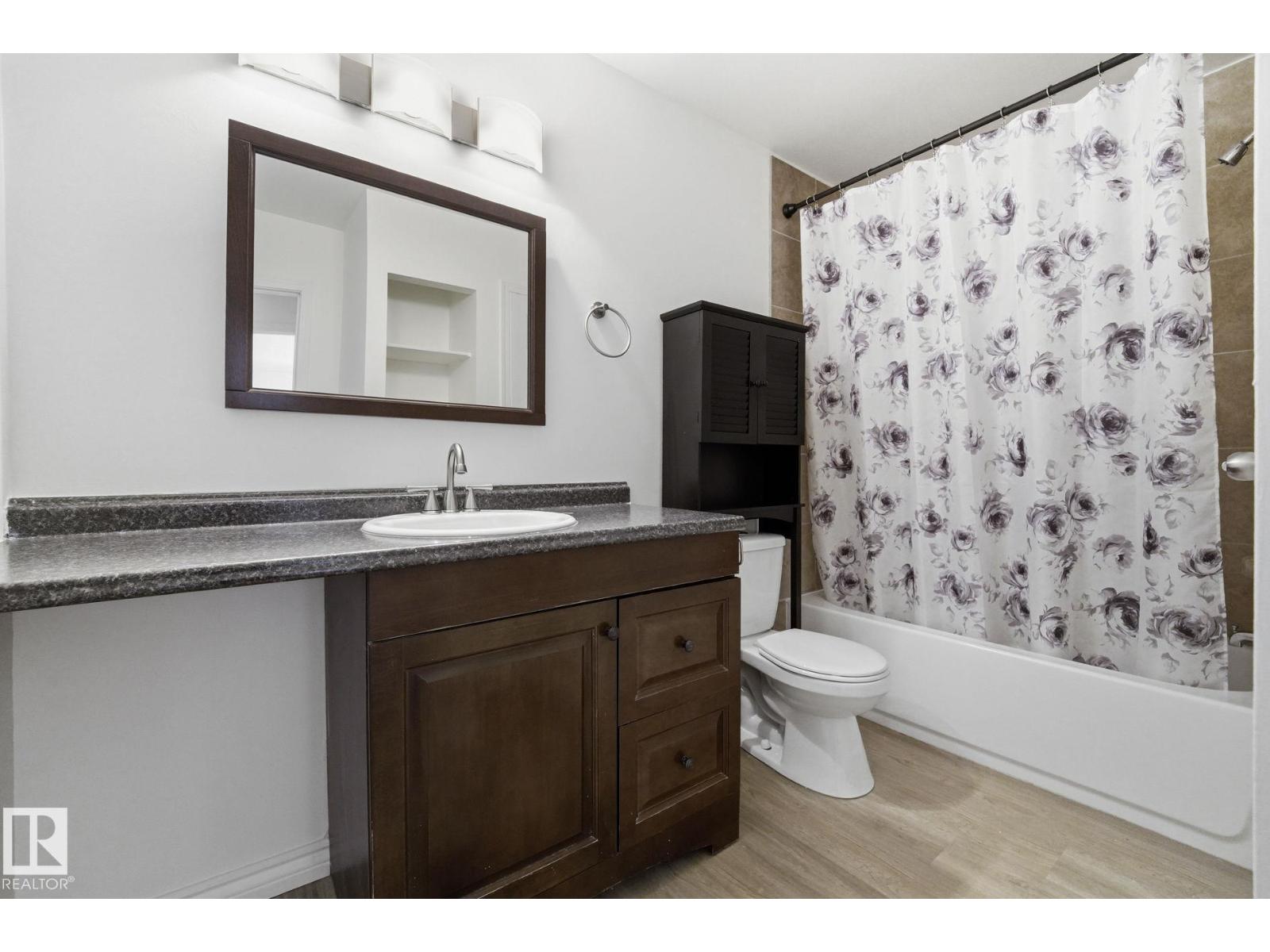 #123 2703 79 ST NW - 22