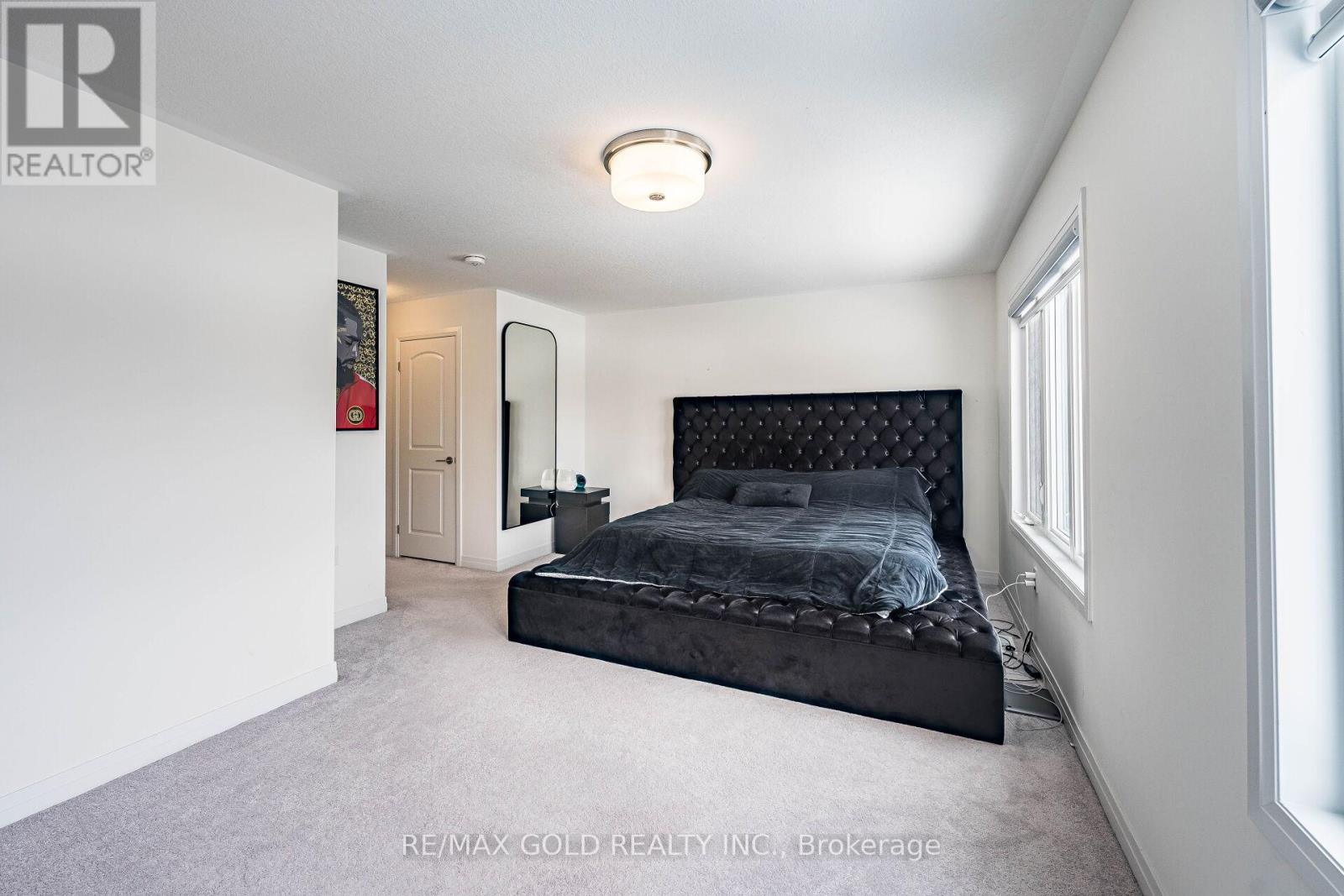 37 GEORGE BRIER DRIVE - 25