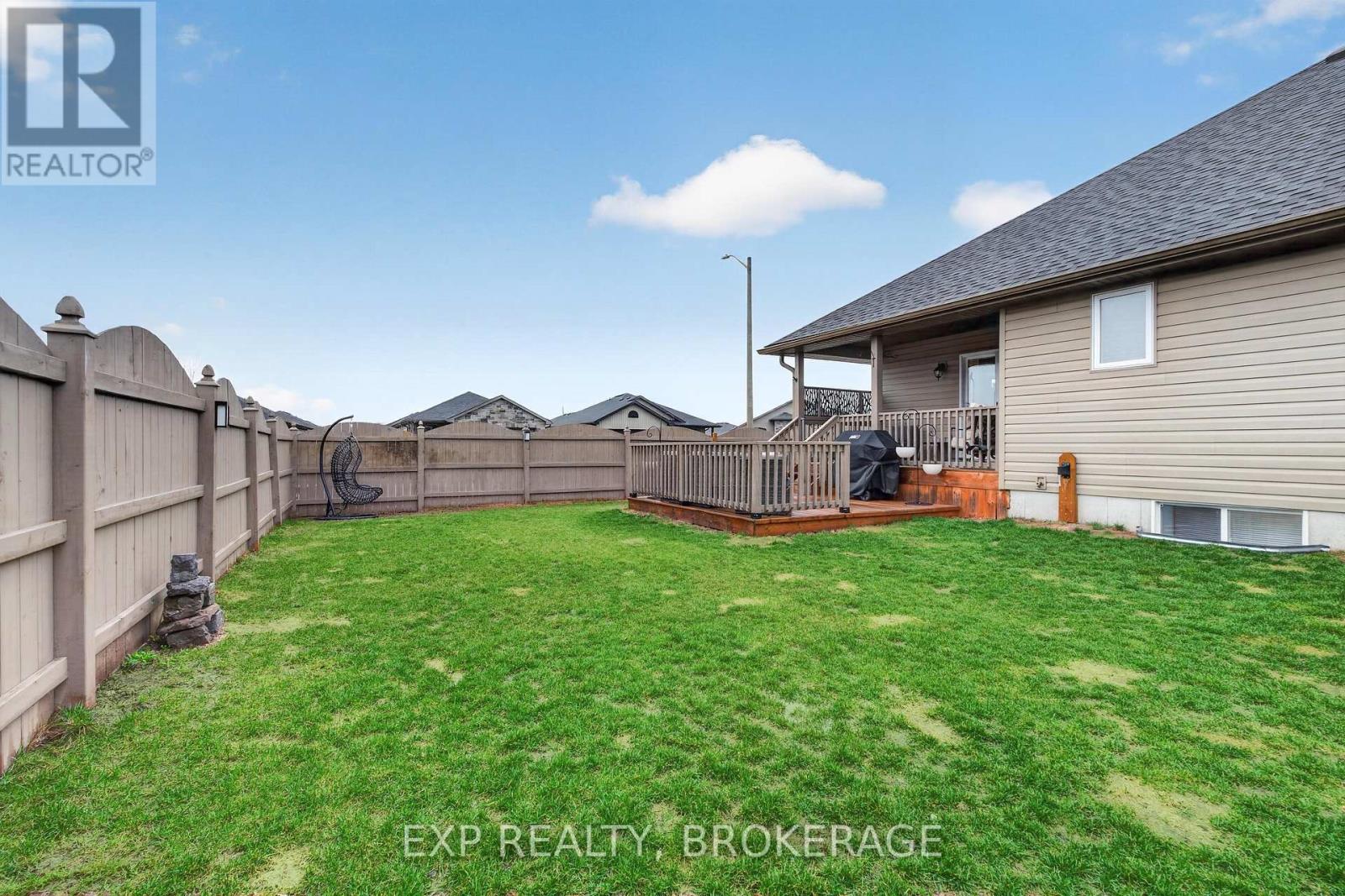 79 DEACON PLACE - 33