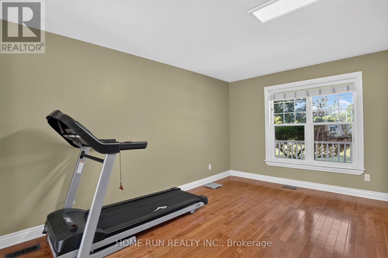 112 KERSCOTT HEIGHTS WAY - 16