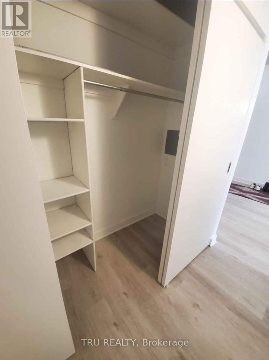 #412 383 CUMBERLAND STREET - 23
