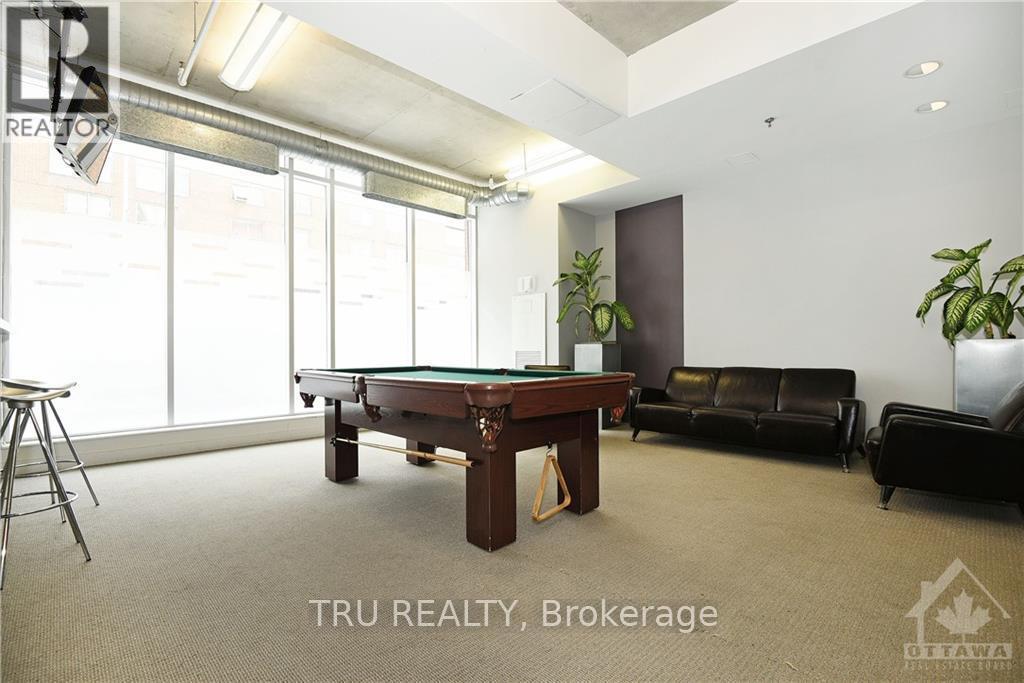 #412 383 CUMBERLAND STREET - 29