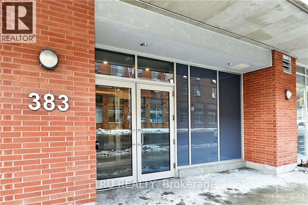 #412 383 CUMBERLAND STREET - 3