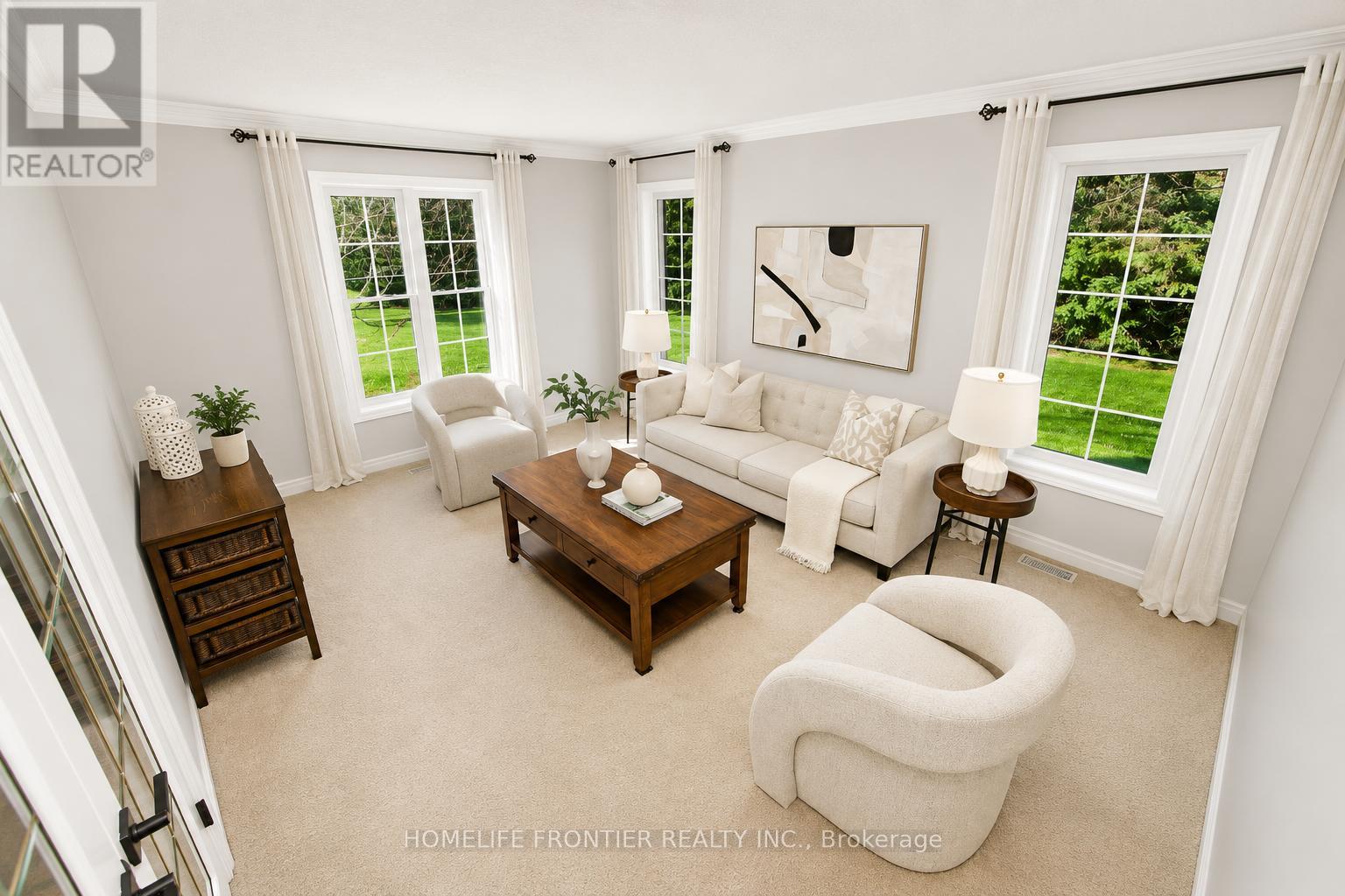 17 BRIDLE PATH - 12