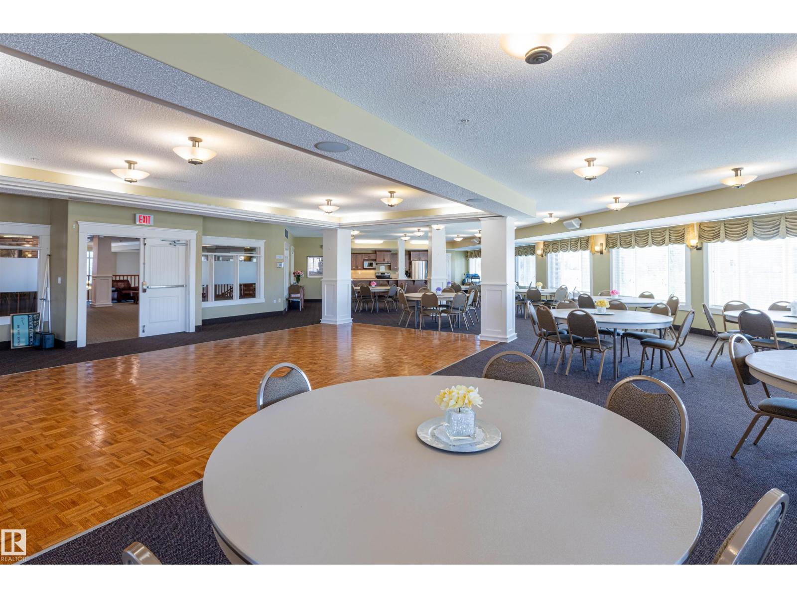 #409 511 QUEEN ST — photo 40