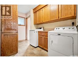 335 Broad Street, Lumsden, SK S0G3C0 Photo 27