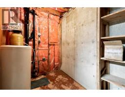 335 Broad Street, Lumsden, SK S0G3C0 Photo 46