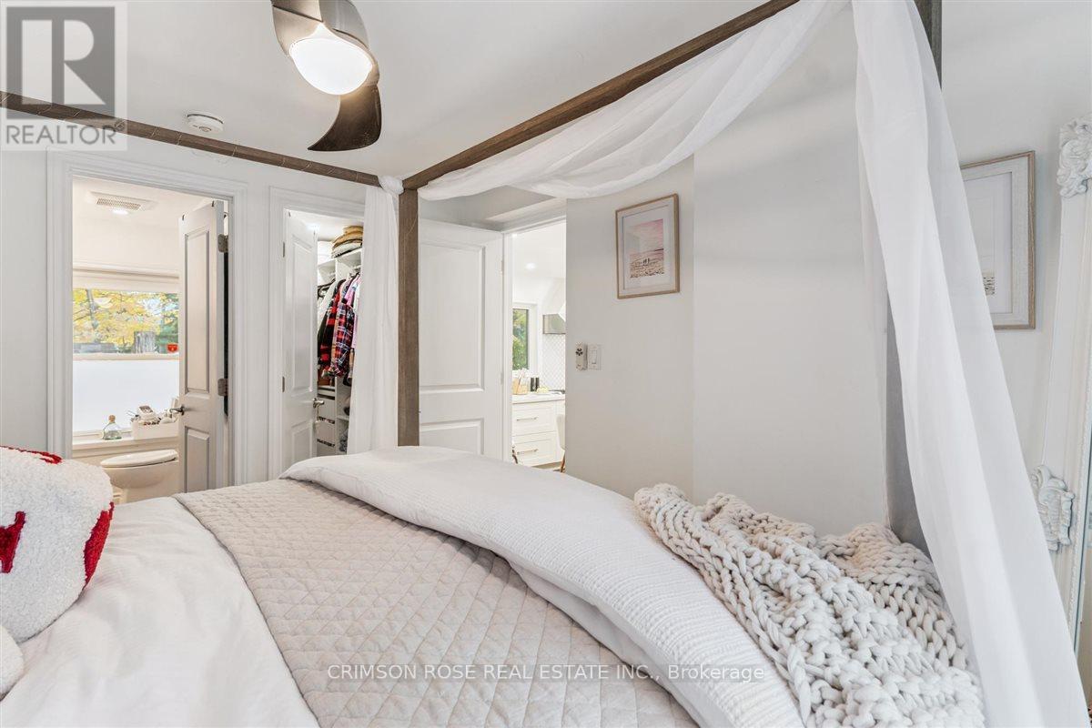 89 HOLYROOD AVENUE - 15