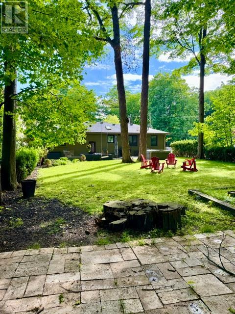 89 HOLYROOD AVENUE - 38