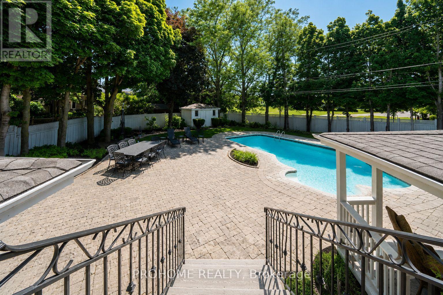 16 TUSCAY COURT - 22