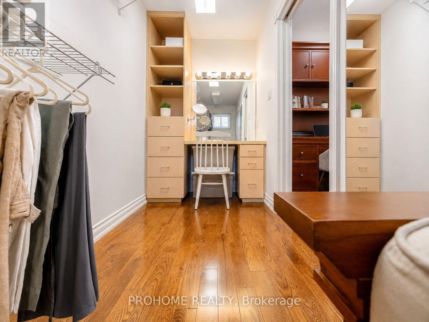 16 TUSCAY COURT - 26