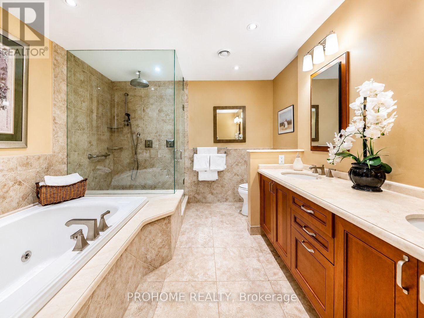 16 TUSCAY COURT - 25