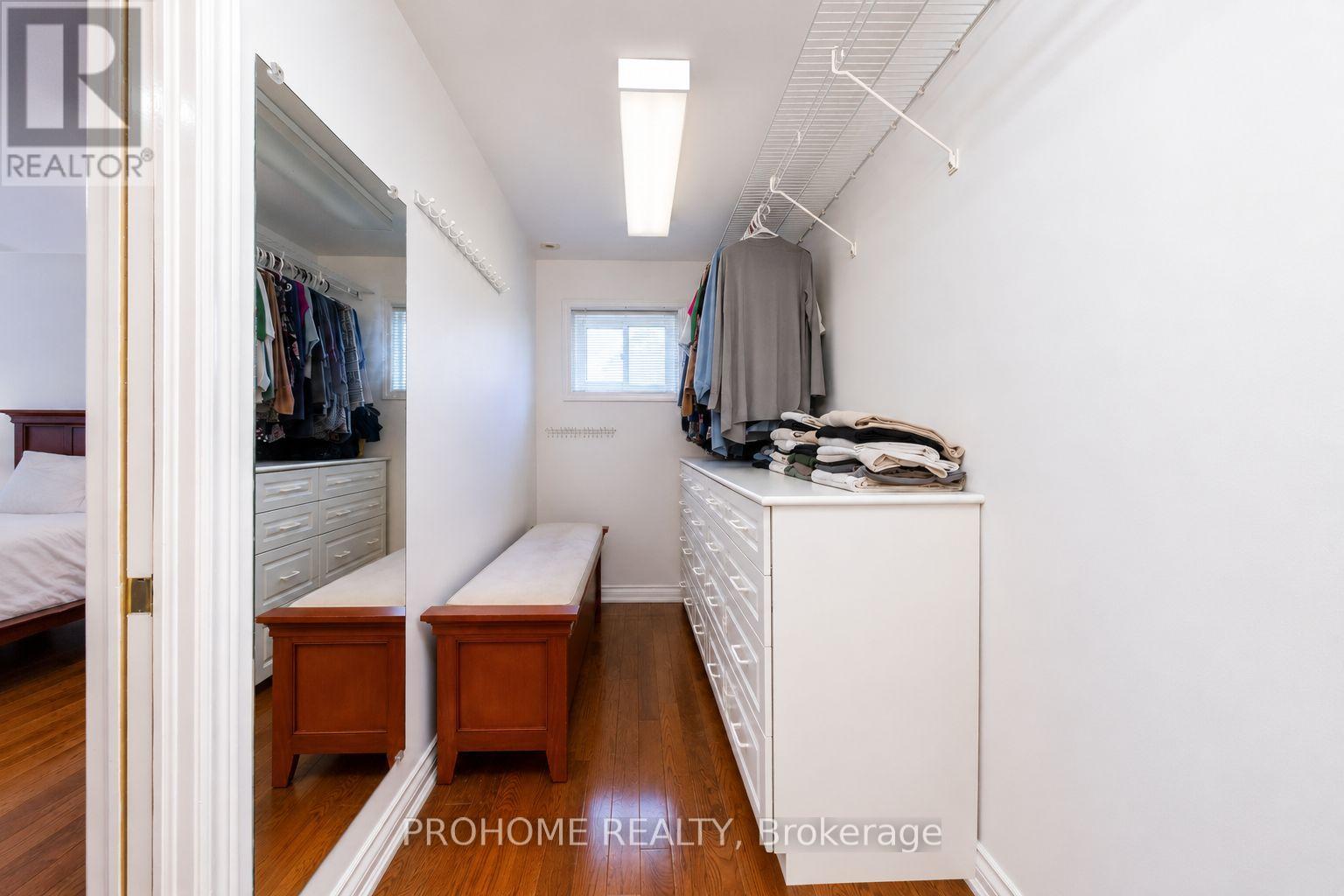16 TUSCAY COURT - 27
