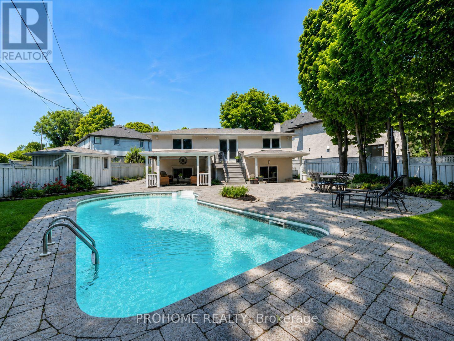 16 TUSCAY COURT - 34