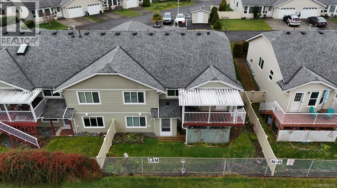 #31 815 Dunsmuir Cres - 2