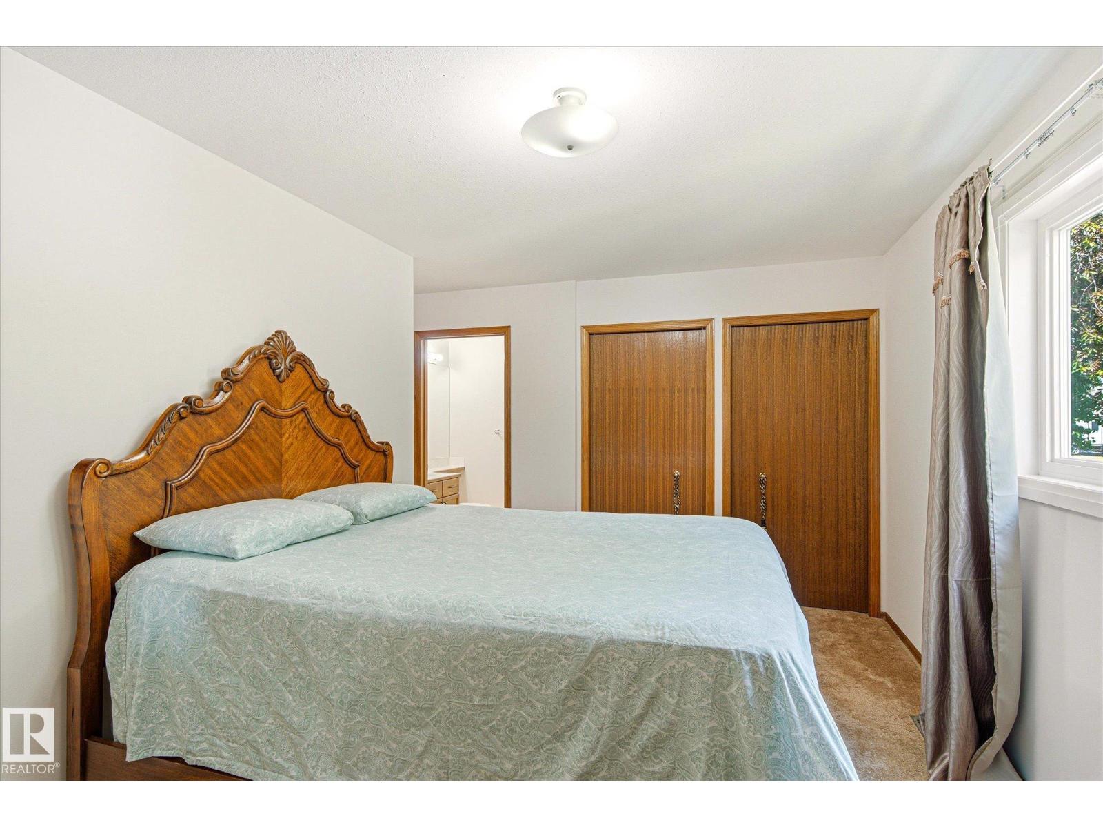 244 NORTHMOUNT DR - 18