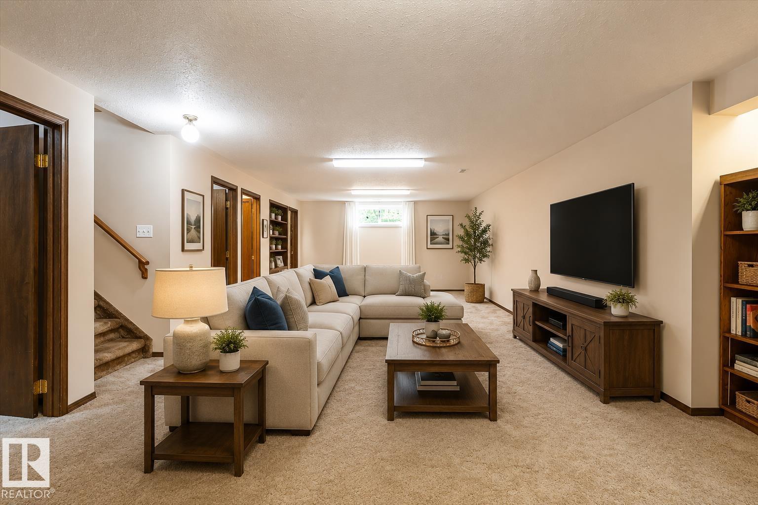 244 NORTHMOUNT DR - 29