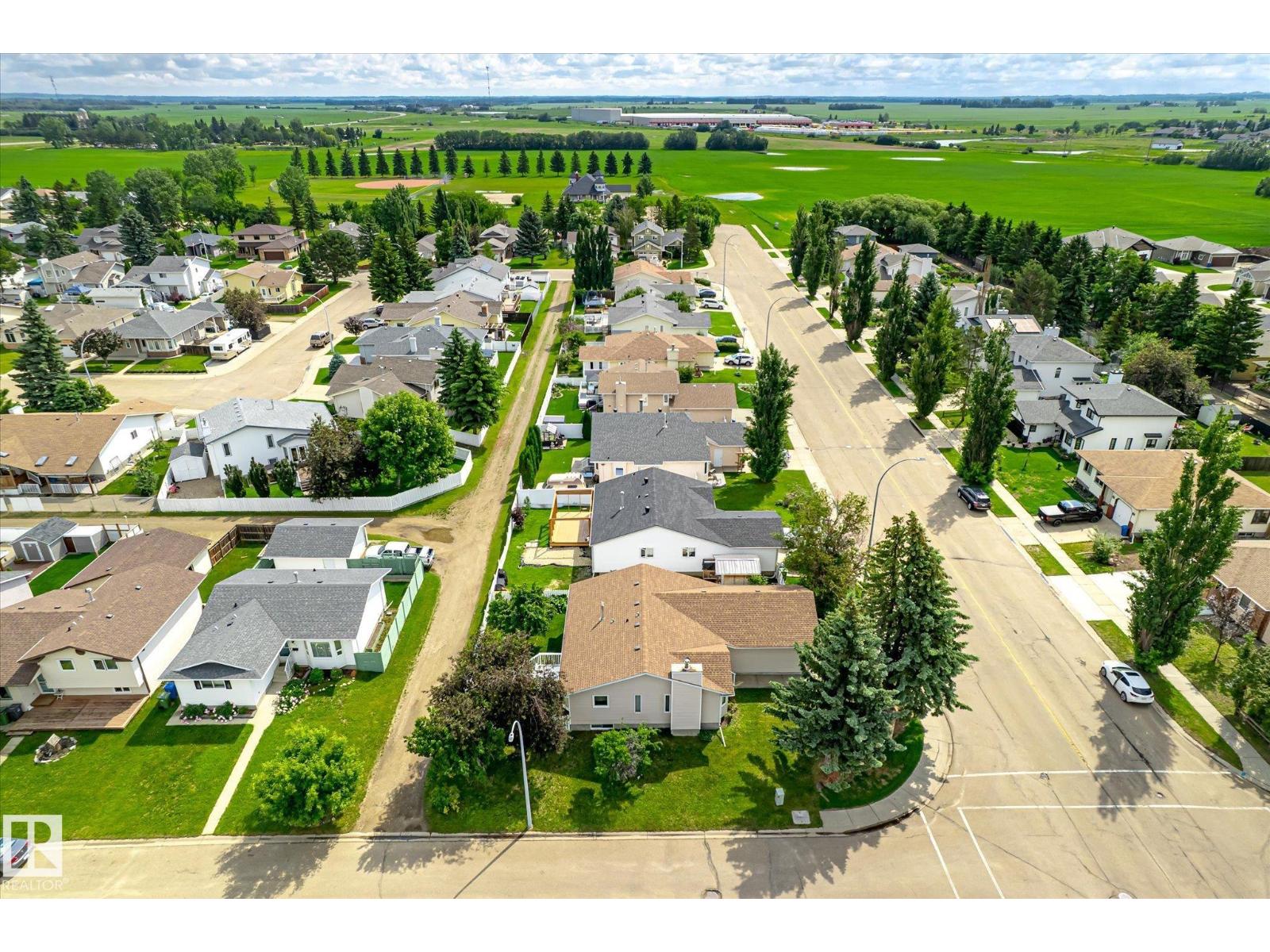 244 NORTHMOUNT DR - 46