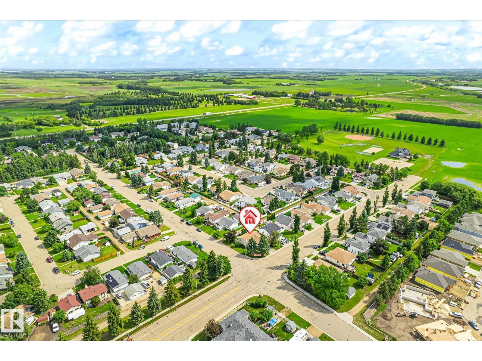 244 NORTHMOUNT DR - 50