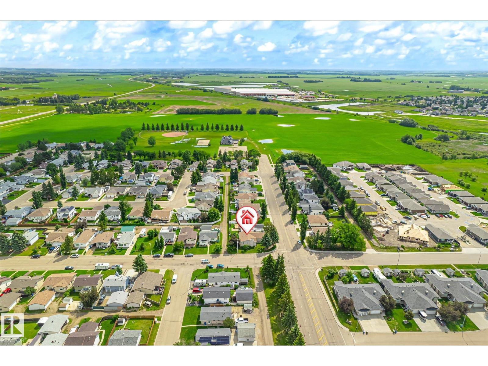 244 NORTHMOUNT DR - 51