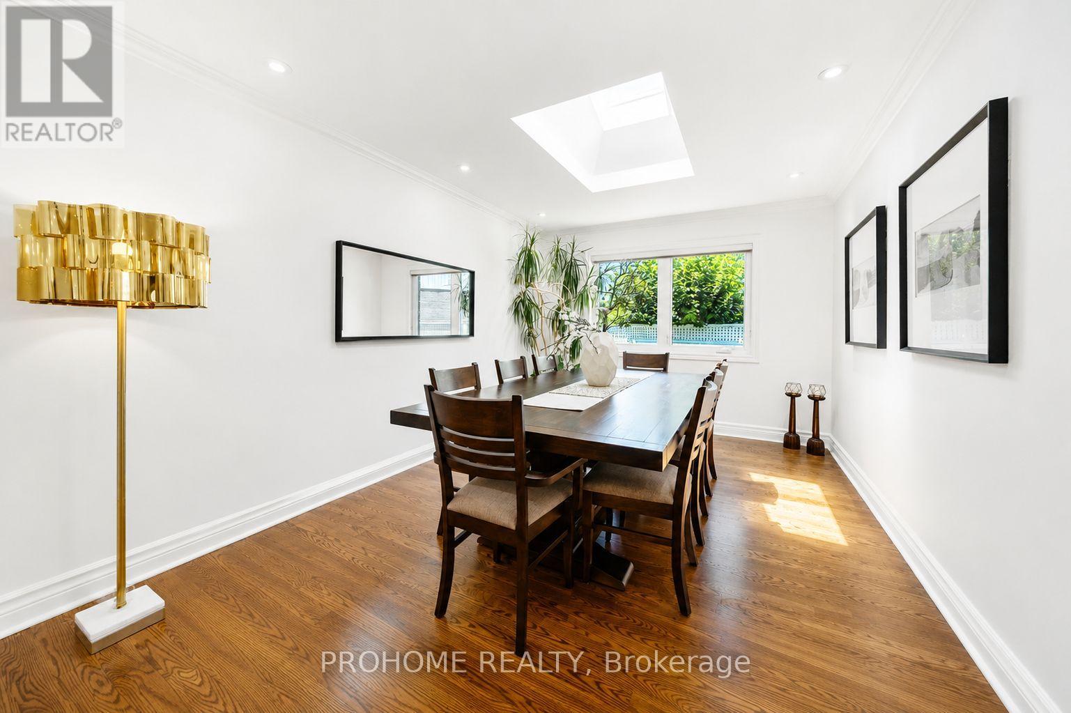 16 TUSCAY COURT - 10