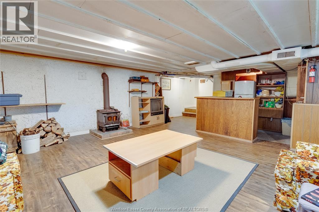 62 LACROIX STREET - 34