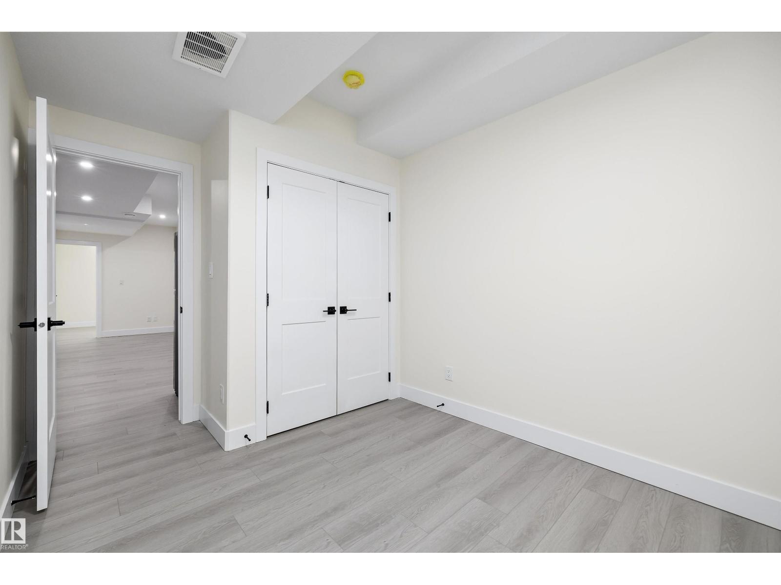 8319 81 AV NW NW - 46