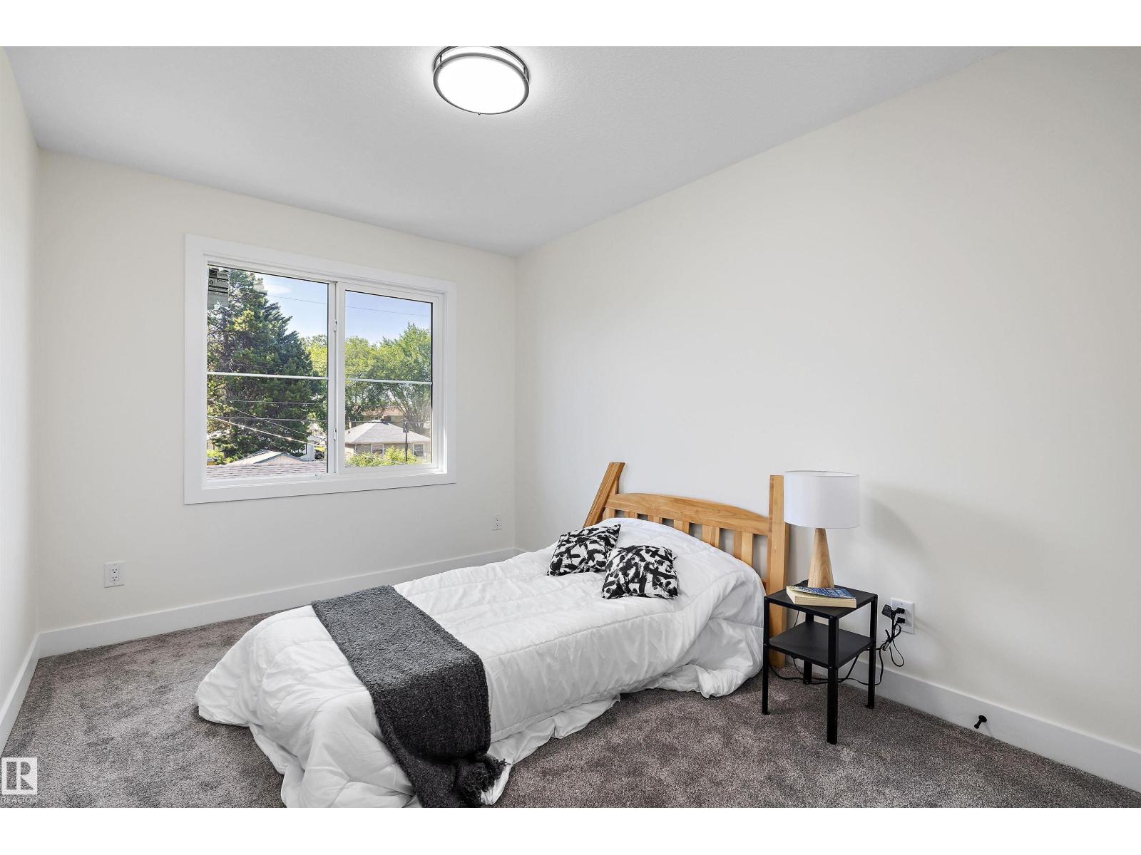 8319 81 AV NW NW - 31