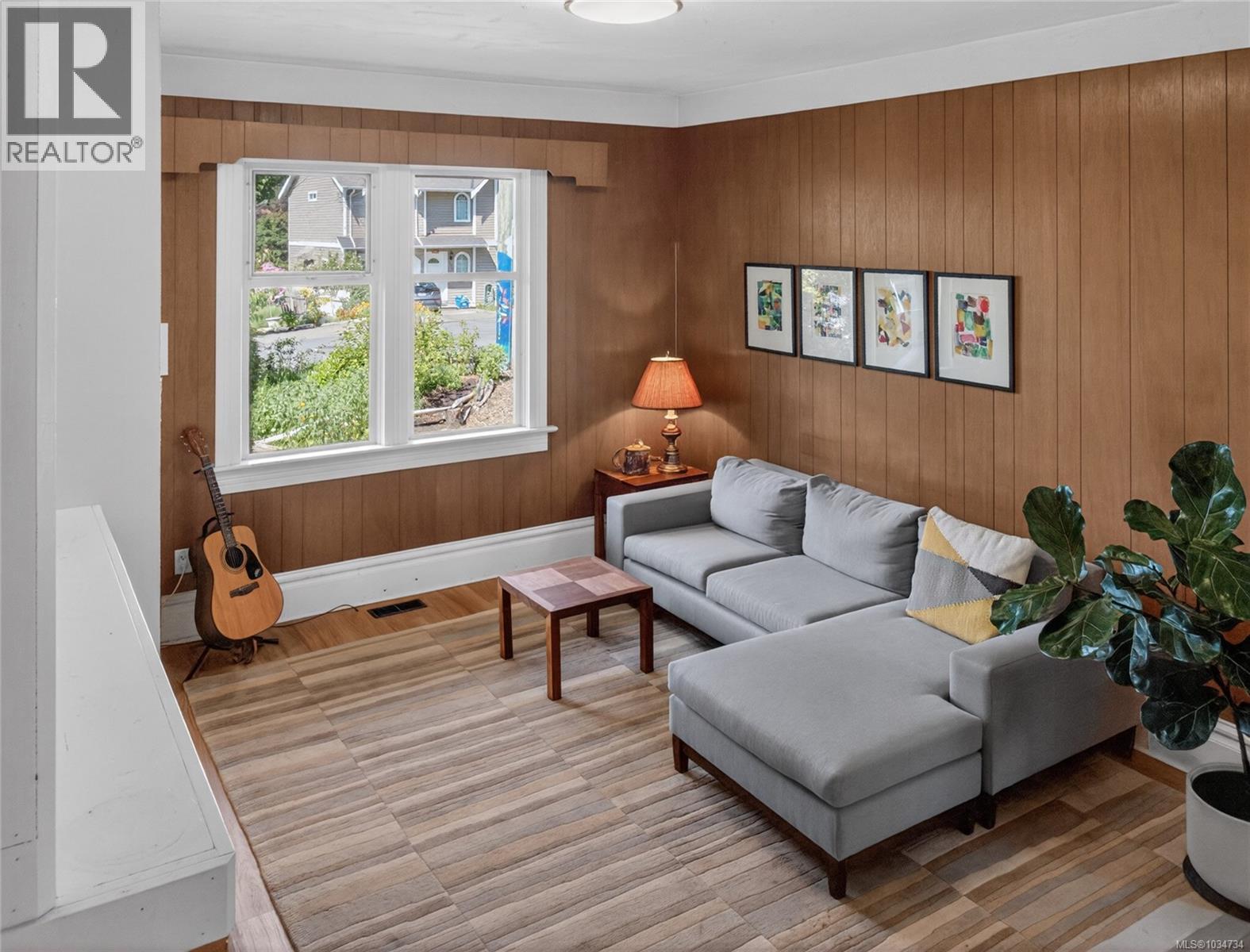 1215 Queens Ave - 12