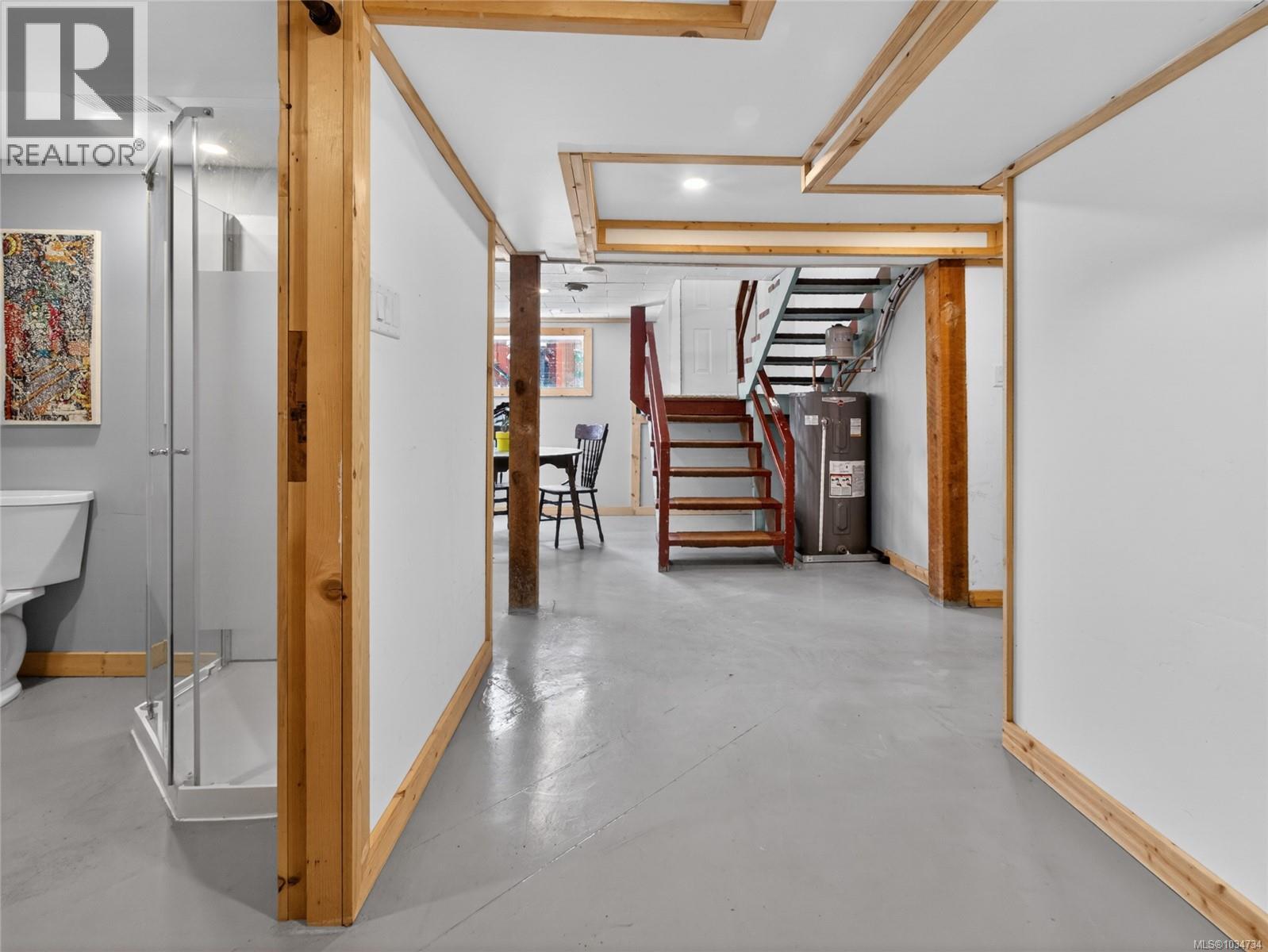1215 Queens Ave - 31