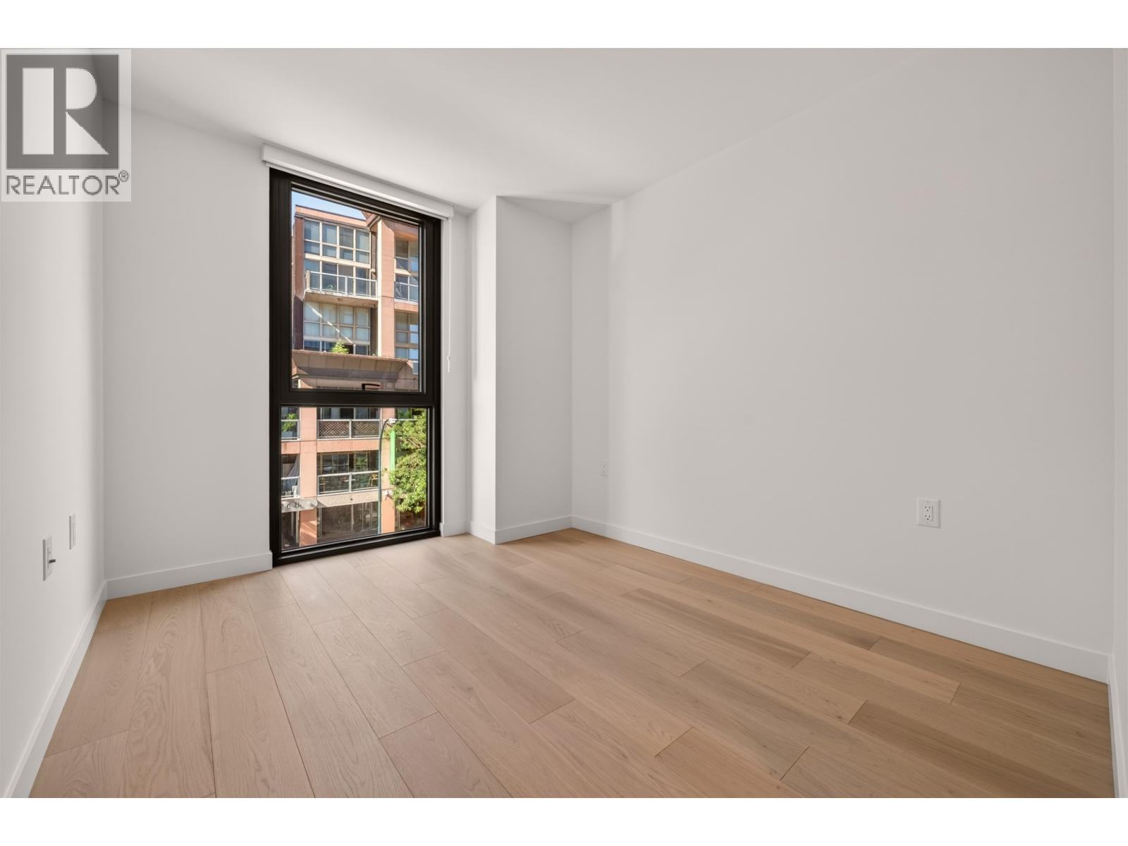 2 Bed, 2 Bath Apartment for Sale in Vancouver – 302 1526 W 6TH AVENUE, Vancouver – MLS# R3142278 - Image 12