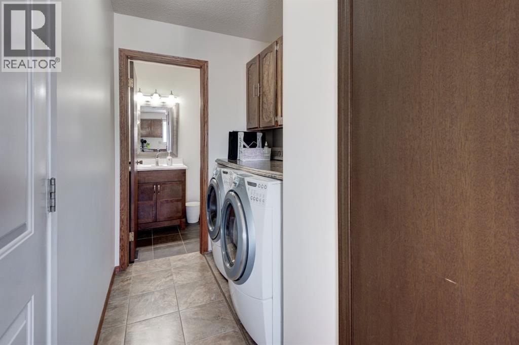 4 Cedargrove Way SW - 12