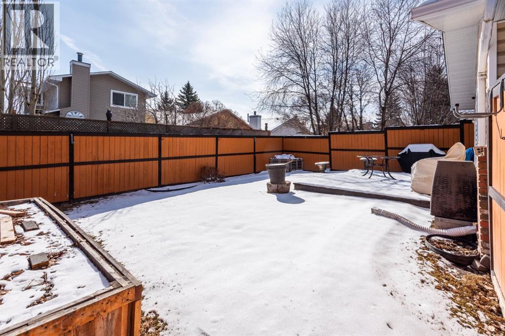 4 Cedargrove Way SW - 28