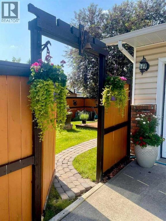 4 Cedargrove Way SW - 30